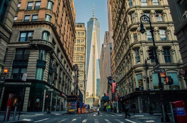 تفصيلة دقيقة من ضربات الفرشاة