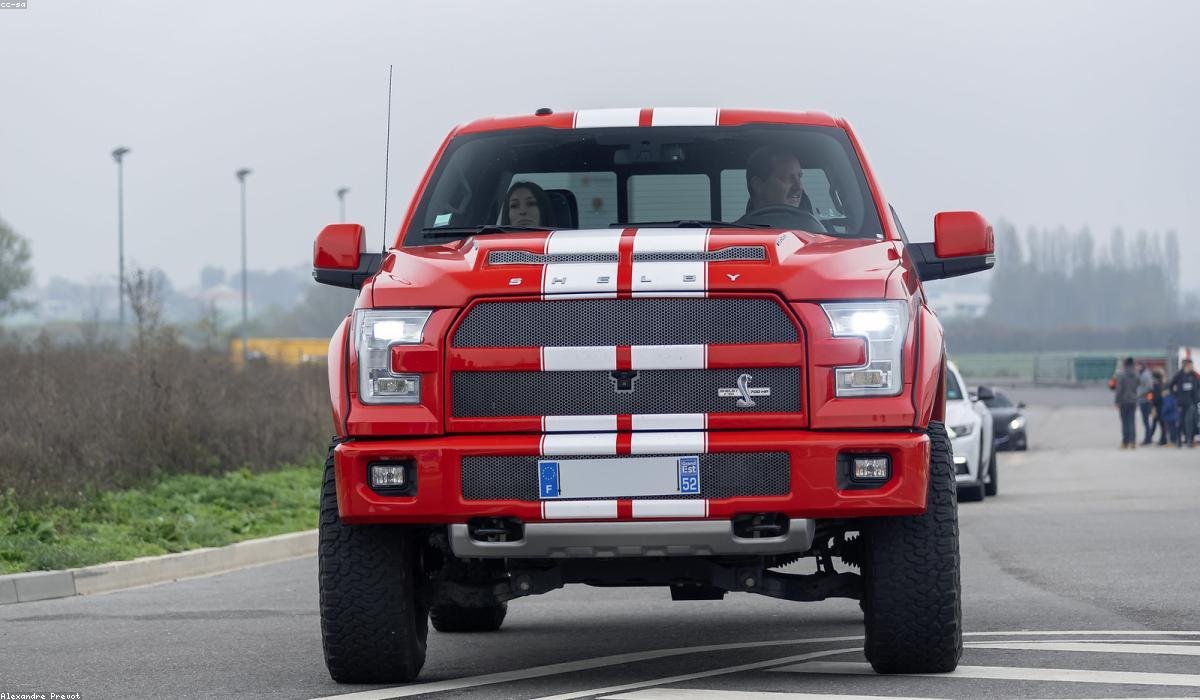 مقارنة: أيهما أنسب للأسرة المصرية.. السيارة الهاتشباك أم الكروس أوفر الصغير؟